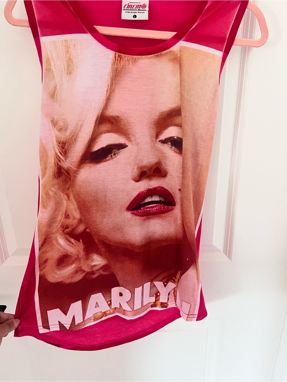Magic Hot Pink Marilyn Graphic Tank Top - Picture 3 of 5